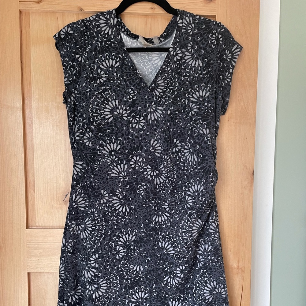Athleta short sleeves/sleeveless dress, women M